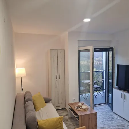 Апартаменты Doros Дивчибаре